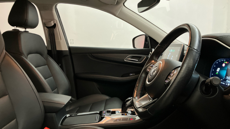 MG Hs 1.5 T-GDI PHEV Excite 5dr Auto Hatchback